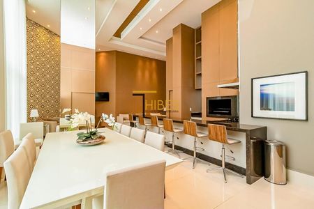 7_photo/94dce37cf9.0fca3daec1aa15fd-ATLAS-0af98ad3-2bae-45e7-ba7b-92f7162a9954.jpg de apartamento para alugar com 5 quartos, 300m² em Água Verde, Curitiba