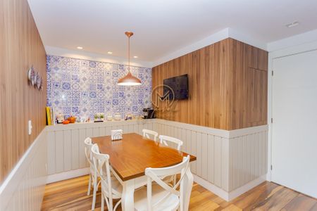 25_photo/94dce37cf9.0fca3daec1aa15fd-ATLAS-c121a931-6a25-4b22-af6a-e08621bcd100.jpg de apartamento à venda com 4 quartos, 300m² em Água Verde, Curitiba