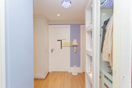 7_photo/94dce37cf9.0fca3daec1aa15fd-ATLAS-f81b74b3-7333-480a-beea-64eb4cd2d2cf.jpg de apartamento para alugar com 5 quartos, 300m² em Água Verde, Curitiba