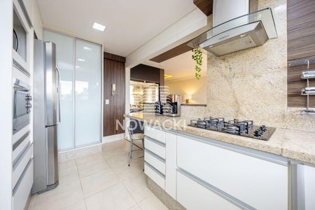 16_photo/94dce37d53.4cb2ac9cab7c3d36-ATLAS-1e2b98c7-da0c-4c89-9783-ab1815be97b6.jpg de apartamento à venda com 4 quartos, 145m² em Água Verde, Curitiba