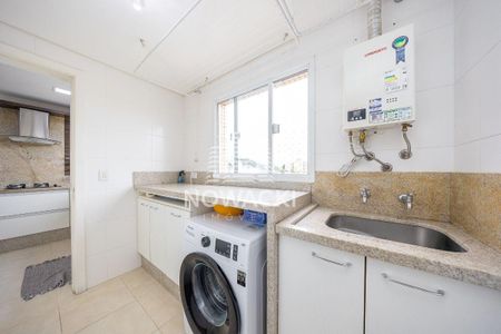 18_photo/94dce37d53.4cb2ac9cab7c3d36-ATLAS-7d825a99-4a46-4eb9-9209-094494a09b06.jpg de apartamento à venda com 4 quartos, 145m² em Água Verde, Curitiba
