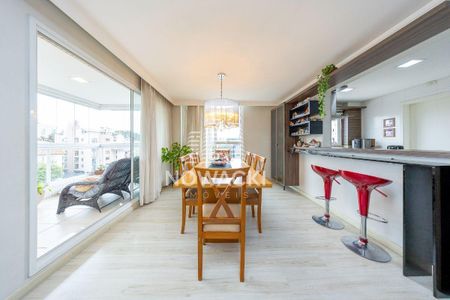 9_photo/94dce37d53.4cb2ac9cab7c3d36-ATLAS-bd64b214-e676-4bca-bdc7-4fe40e3407c8.jpg de apartamento à venda com 4 quartos, 145m² em Água Verde, Curitiba