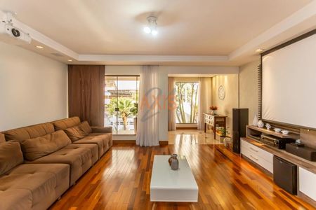 9_photo/94dce37d85.6f42d91f51f3b499-ATLAS-4f40c180-cd4f-4faa-8801-ff1602b01833.jpg de casa à venda com 4 quartos, 350m² em Água Verde, Curitiba