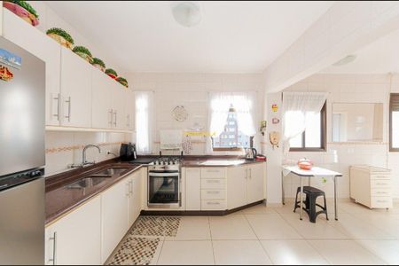 4_photo/94dce37dd9.3dea3cab82053bf3-ATLAS-1233f863-a6d4-4e0f-83ca-88e2b188b7b0.jpg de apartamento à venda com 2 quartos, 106m² em Água Verde, Curitiba