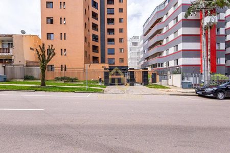 45_photo/94dce37dd9.3dea3cab82053bf3-ATLAS-95628f20-6b2a-48a8-89de-afcb4b6dddf9.jpg de apartamento à venda com 2 quartos, 106m² em Água Verde, Curitiba