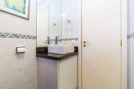 28_photo/94dce37dd9.3dea3cab82053bf3-ATLAS-a25a0dca-3b0e-4461-8824-1a9eabab8f3a.jpg de apartamento à venda com 2 quartos, 106m² em Água Verde, Curitiba