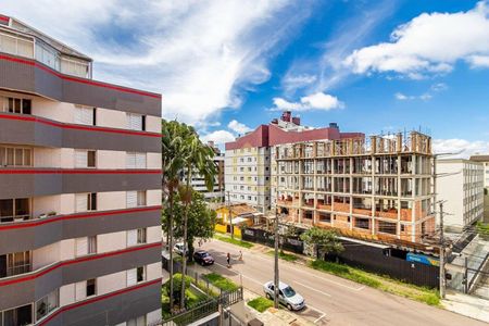 30_photo/94dce37dd9.3dea3cab82053bf3-ATLAS-bb2e095f-4a50-4793-ad8b-bbf09d8a435b.jpg de apartamento à venda com 2 quartos, 106m² em Água Verde, Curitiba