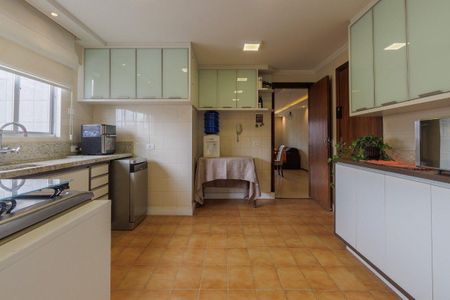 11_photo/94dce37df7.83e66d1b7d9c54af-ATLAS-aede4e3e-dc15-4d06-afb8-3f1b12c90e00.jpg de apartamento à venda com 3 quartos, 177m² em Água Verde, Curitiba