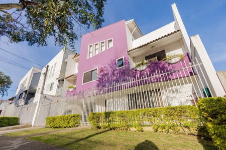 1_photo/94dce37dfd.c74d3e0c457d7f23-ATLAS-d6625792-fa95-4dda-b76a-8e6b0523fbb2.jpg de casa à venda com 3 quartos, 176m² em Água Verde, Curitiba