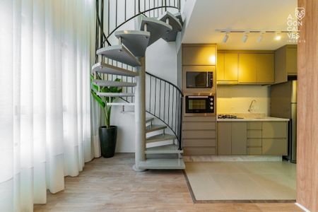 4_photo/94dce37e2b.a8faf6fa423162b5-ATLAS-2a99fd4c-c412-459e-9ca8-c2e5d8aa6c32.jpg de apartamento à venda com 1 quarto, 38m² em Água Verde, Curitiba