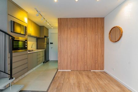 10_photo/94dce37e2b.a8faf6fa423162b5-ATLAS-8f661eed-3950-4e45-a681-2eec30f0ef88.jpg de apartamento à venda com 1 quarto, 38m² em Água Verde, Curitiba