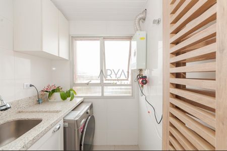 8_photo/94dce37e3f.7eda30fcdecd6331-ATLAS-3b3fe9dc-0c1a-4fe2-a828-c687ff133187.jpg de apartamento à venda com 3 quartos, 151m² em Água Verde, Curitiba