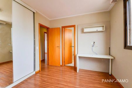 9_photo/94dce37e5d.092c680eb5162aa2-ATLAS-4d160a26-e7ee-4a79-8317-37032b0029b9.jpg de apartamento à venda com 4 quartos, 190m² em Água Verde, Curitiba