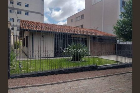 7_photo/94dce37e5f.48d762983a57b806-ATLAS-36d5a1d7-eecc-4baa-b27b-2a21509a76a2.jpg de casa à venda com 3 quartos, 185m² em Água Verde, Curitiba