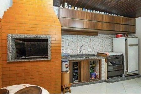 46_photo/94dce37e5f.48d762983a57b806-ATLAS-d1ef1f64-64ea-42f2-9ee4-2bd19b01ba71.jpg de casa à venda com 3 quartos, 185m² em Água Verde, Curitiba