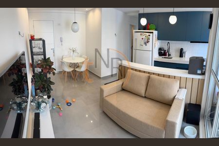 3_photo/94dce37e87.6ee1e5bb0a03f9fb-ATLAS-63bc7e78-cd01-4204-8e3d-9add73569c64.jpg de apartamento à venda com 2 quartos, 50m² em Água Verde, Curitiba