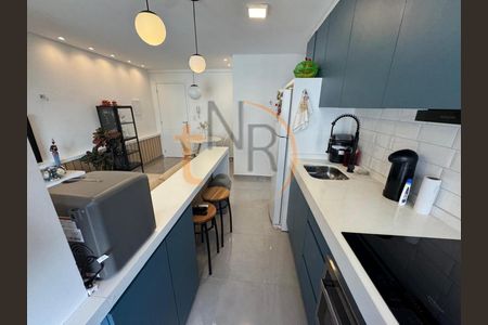 10_photo/94dce37e87.6ee1e5bb0a03f9fb-ATLAS-e39f7f11-5f32-438f-a45e-97b6461d4cdb.jpg de apartamento à venda com 2 quartos, 50m² em Água Verde, Curitiba