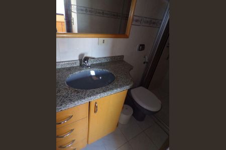 4_photo/94dce37e9b.588d4a7fb74764b6-ATLAS-2e0c034c-e19e-458d-8883-729d3490a668.jpg de apartamento para alugar com 2 quartos, 72m² em Água Verde, Curitiba