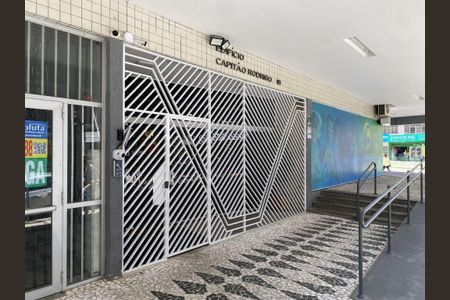 2_photo/94dce37eb3.fb28f3158229b353-ATLAS-0982a5f1-b273-4a63-b16d-2db08d19d3ce.jpg de apartamento para alugar com 3 quartos, 88m² em Água Verde, Curitiba