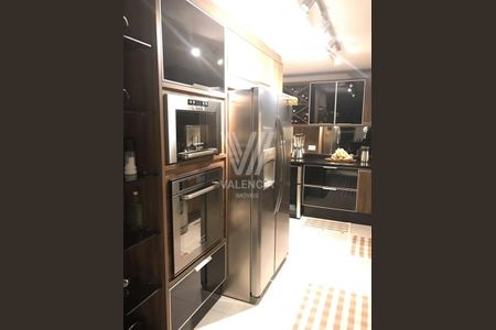 2_photo/94dce37ec5.c1dc00249eefaead-ATLAS-29a306c6-99ea-4b19-aeac-740be074cf8e.jpg de apartamento à venda com 3 quartos, 173m² em Vila Izabel, Curitiba