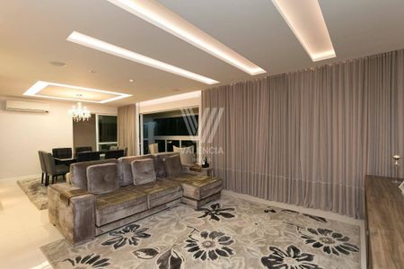 5_photo/94dce37ec5.c1dc00249eefaead-ATLAS-c2153361-0e15-4cf9-8e20-0df2f1a064c8.jpg de apartamento à venda com 3 quartos, 173m² em Vila Izabel, Curitiba