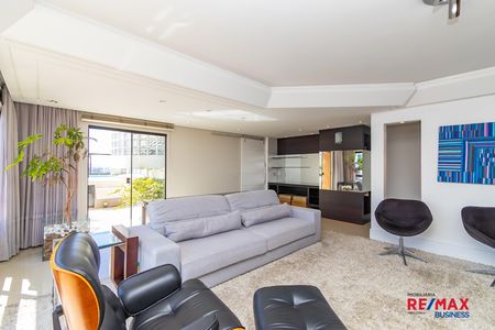 4_photo/94dce37ec9.f31f4fb75048700d-ATLAS-02f96ffe-8957-42f3-b3bc-e9b4352b8a47.jpg de apartamento à venda com 4 quartos, 291m² em Água Verde, Curitiba