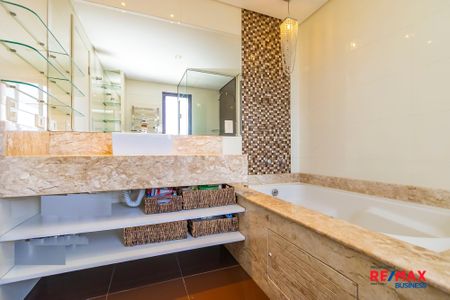 5_photo/94dce37ec9.f31f4fb75048700d-ATLAS-19c779c2-1d76-4b10-811b-e2fb97022436.jpg de apartamento à venda com 4 quartos, 291m² em Água Verde, Curitiba