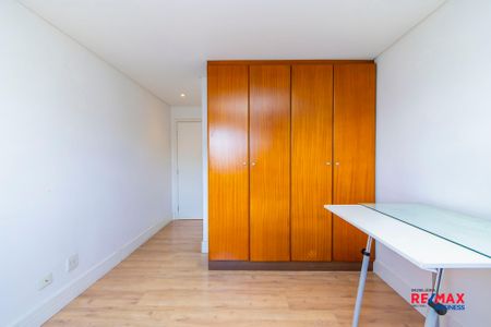 3_photo/94dce37ec9.f31f4fb75048700d-ATLAS-e1c4d7e6-b953-4e27-940c-bd260f8be20c.jpg de apartamento à venda com 4 quartos, 291m² em Água Verde, Curitiba