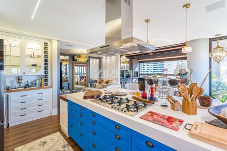 2_photo/94dce37ee9.b11d2c5b635c8ec8-ATLAS-acb3a37e-344d-4908-b78d-4dbb401b9f2d.jpg de apartamento à venda com 2 quartos, 142m² em Água Verde, Curitiba