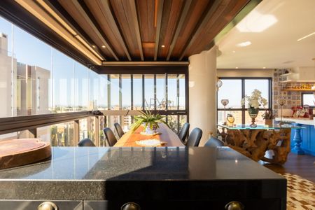 9_photo/94dce37ee9.b11d2c5b635c8ec8-ATLAS-b1b39619-6b2e-45d4-9395-8474d2e0fb39.jpg de apartamento à venda com 3 quartos, 145m² em Água Verde, Curitiba