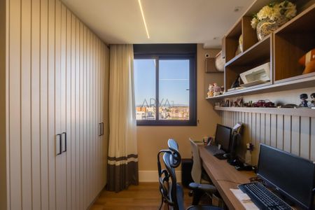 5_photo/94dce37ee9.b11d2c5b635c8ec8-ATLAS-ec775546-99ac-417f-a99e-d2ca4be71eb1.jpg de apartamento à venda com 3 quartos, 145m² em Água Verde, Curitiba