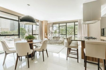 1_photo/94dce37ee9.bb2cfda027800a9a-ATLAS-8a552924-b468-44de-bde6-c7bb207a9e8f.jpg de apartamento à venda com 4 quartos, 259m² em Água Verde, Curitiba