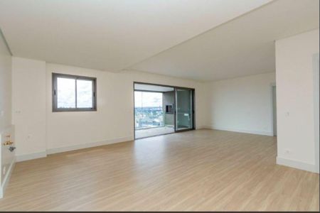 5_photo/94dce37ef1.a092227452ef5b5b-ATLAS-37a76b98-0188-4a3e-ad9c-8e1d64ba26db.jpg de apartamento à venda com 3 quartos, 138m² em Água Verde, Curitiba