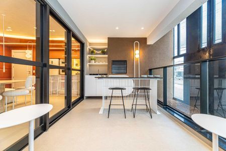 2_photo/94dce37ef9.4c47bd03f5285223-ATLAS-2d687aee-eb95-42e8-b474-71a3b910cb59.jpg de apartamento à venda com 3 quartos, 108m² em Água Verde, Curitiba