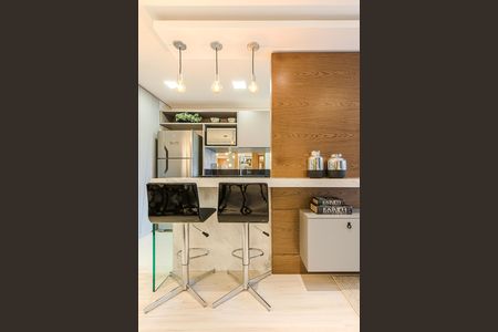 4_photo/94dce37f35.3714cccd63f8fe2d-ATLAS-043880f6-69d7-48a8-acb7-e322afae7472.jpg de apartamento à venda com 2 quartos, 94m² em Vila Izabel, Curitiba