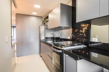 9_photo/94dce37f35.eb4747a7722cd593-ATLAS-aa93c75d-3ddd-453e-aab6-5edce39d8d9c.jpg de apartamento à venda com 3 quartos, 165m² em Vila Izabel, Curitiba