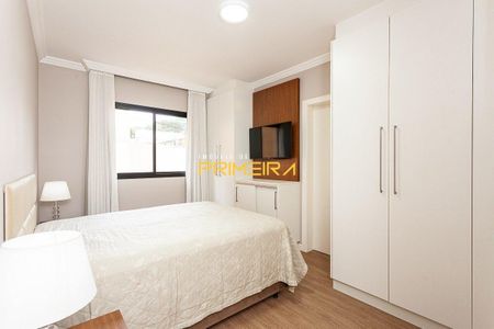 6_photo/94dce37f51.ceff8192393c33de-ATLAS-65891c15-8c3d-432f-bb28-ca9d0be2eef1.jpg de apartamento à venda com 2 quartos, 100m² em Vila Izabel, Curitiba