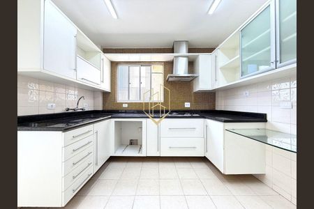 3_photo/94dce37f55.2bd6c31d73845aaa-ATLAS-2f7bdf16-3834-43bc-9cba-cb2bd828f740.jpg de apartamento para alugar com 3 quartos, 106m² em Vila Izabel, Curitiba