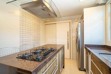 5_photo/94dce37f65.dce6f60b2ed7d8c8-ATLAS-52d9c4d9-3702-4e84-8573-400012256df7.jpg de apartamento à venda com 3 quartos, 152m² em Água Verde, Curitiba