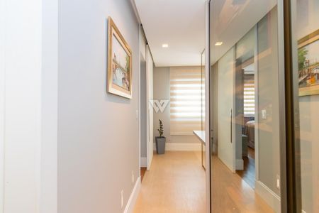 31_photo/94dce37f6f.04cd2139f0efbdfe-ATLAS-53250bb1-e4ef-4e4c-903b-8269a1d0082f.jpg de apartamento à venda com 2 quartos, 120m² em Água Verde, Curitiba