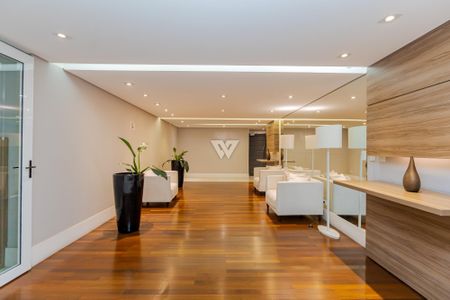 34_photo/94dce37f6f.04cd2139f0efbdfe-ATLAS-702c11cc-35eb-4251-b61a-b3717f178464.jpg de apartamento à venda com 2 quartos, 120m² em Água Verde, Curitiba