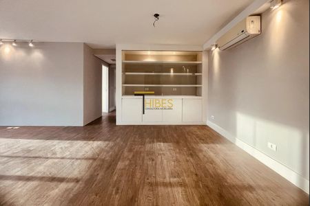 11_photo/94dce37f6f.7954feb32d1ae247-ATLAS-4ab23ae4-7df8-4d66-952d-b4f88945fc0b.jpg de apartamento para alugar com 3 quartos, 120m² em Água Verde, Curitiba