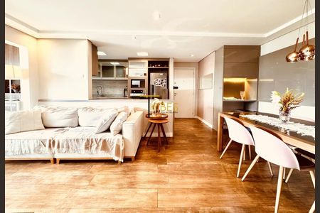 1_photo/94dce37f6f.7954feb32d1ae247-ATLAS-84d77d3c-cfc5-4327-90e7-7ae37c2e92b7.jpg de apartamento à venda com 2 quartos, 78m² em Água Verde, Curitiba