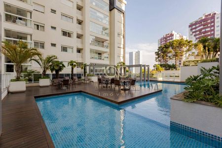 5_photo/94dce37f6f.a56b91eb6a1fcad9-ATLAS-2f7404e4-c01c-4337-a8f0-53b60eb36af1.jpg de apartamento à venda com 2 quartos, 86m² em Água Verde, Curitiba