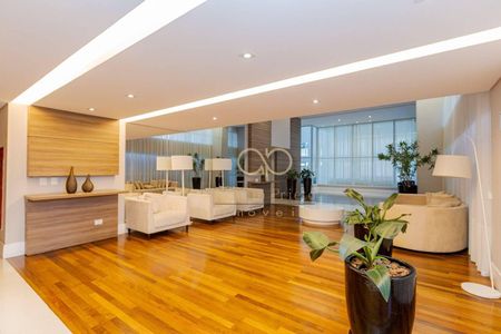 8_photo/94dce37f6f.a56b91eb6a1fcad9-ATLAS-4c77e258-bbea-41b1-84fa-70712b676d3a.jpg de apartamento à venda com 2 quartos, 86m² em Água Verde, Curitiba