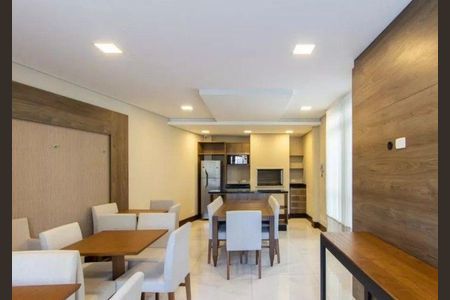 1_photo/94dce37f83.2589b1fd00b31c34-ATLAS-01128f6d-8f75-4c00-9caa-302c9aad5cae.jpg de apartamento à venda com 1 quarto, 33m² em Água Verde, Curitiba