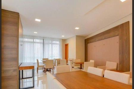 4_photo/94dce37f83.2589b1fd00b31c34-ATLAS-5370194e-a2f6-46c2-8d9d-d076b311bea3.jpg de apartamento à venda com 1 quarto, 33m² em Água Verde, Curitiba