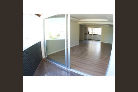 3_photo/94dce37f87.f2c8c659ffa0a6bc-ATLAS-2c78f0cc-bcf1-4a85-8c90-13cd44ece925.jpg de apartamento à venda com 4 quartos, 228m² em Água Verde, Curitiba