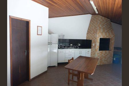 8_photo/94dce37f9b.e100dba37721dde7-ATLAS-5d1091a7-2f0c-41c4-a24d-9174a32d3317.jpg de apartamento à venda com 2 quartos, 55m² em Água Verde, Curitiba