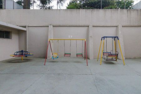 3_photo/94dce37fb5.10655cb5bd00a8f7-ATLAS-0c4f8aa4-5fcd-4f41-9f90-7b112327c67b.jpg de apartamento à venda com 3 quartos, 120m² em Água Verde, Curitiba